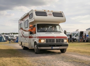 Campeggio in posizione privilegiata e partenza rapida possibile la domenica della gara!