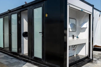 Gepflegte moderne Sanitäranlagen die 24h geöffnet sind und mehrmals täglich gereinigt werden. 